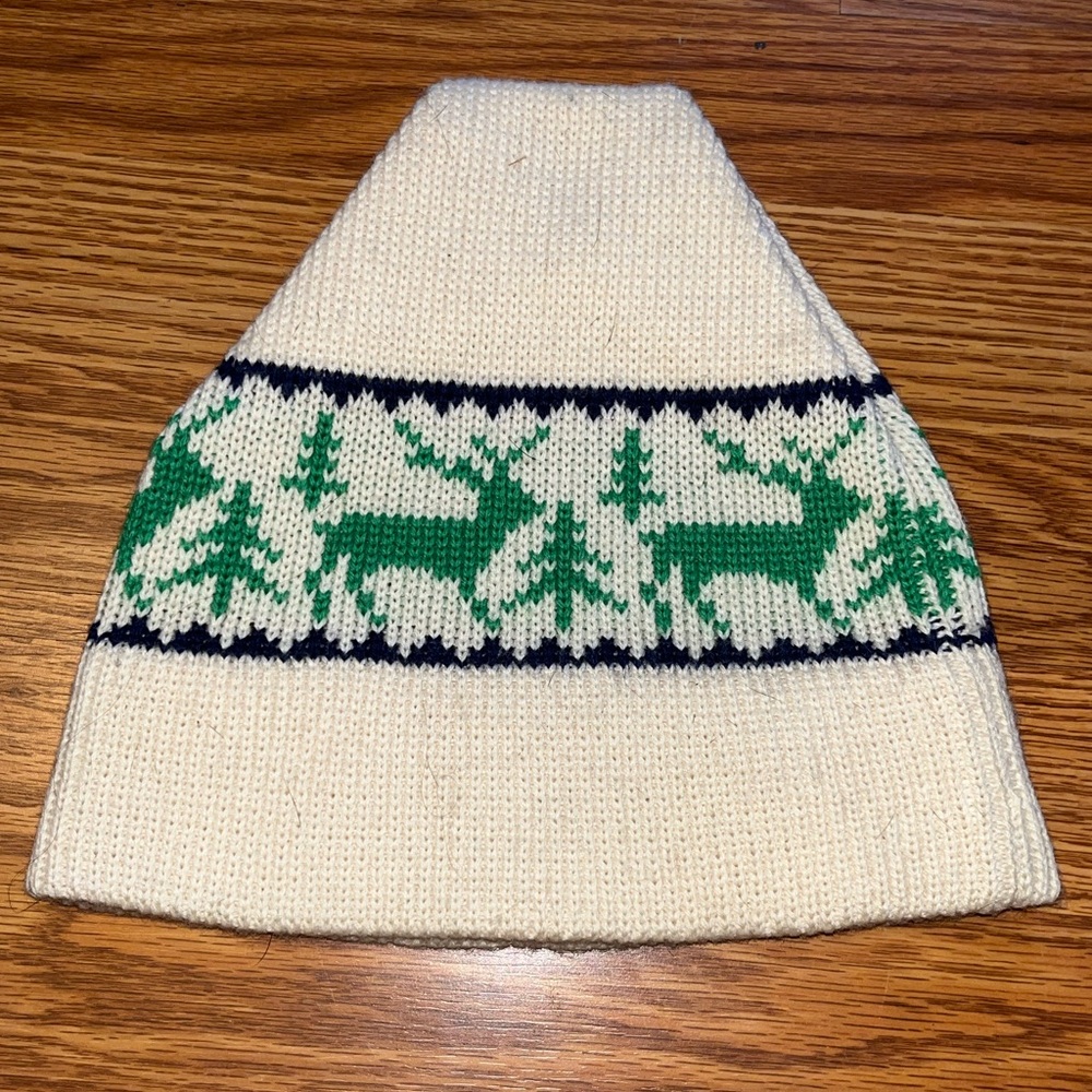 %100 wool vintage winter hat